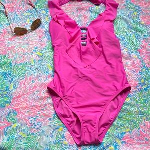 Pink ruffle one piece  open back suit size 6 new with tags bleu rod Beattie